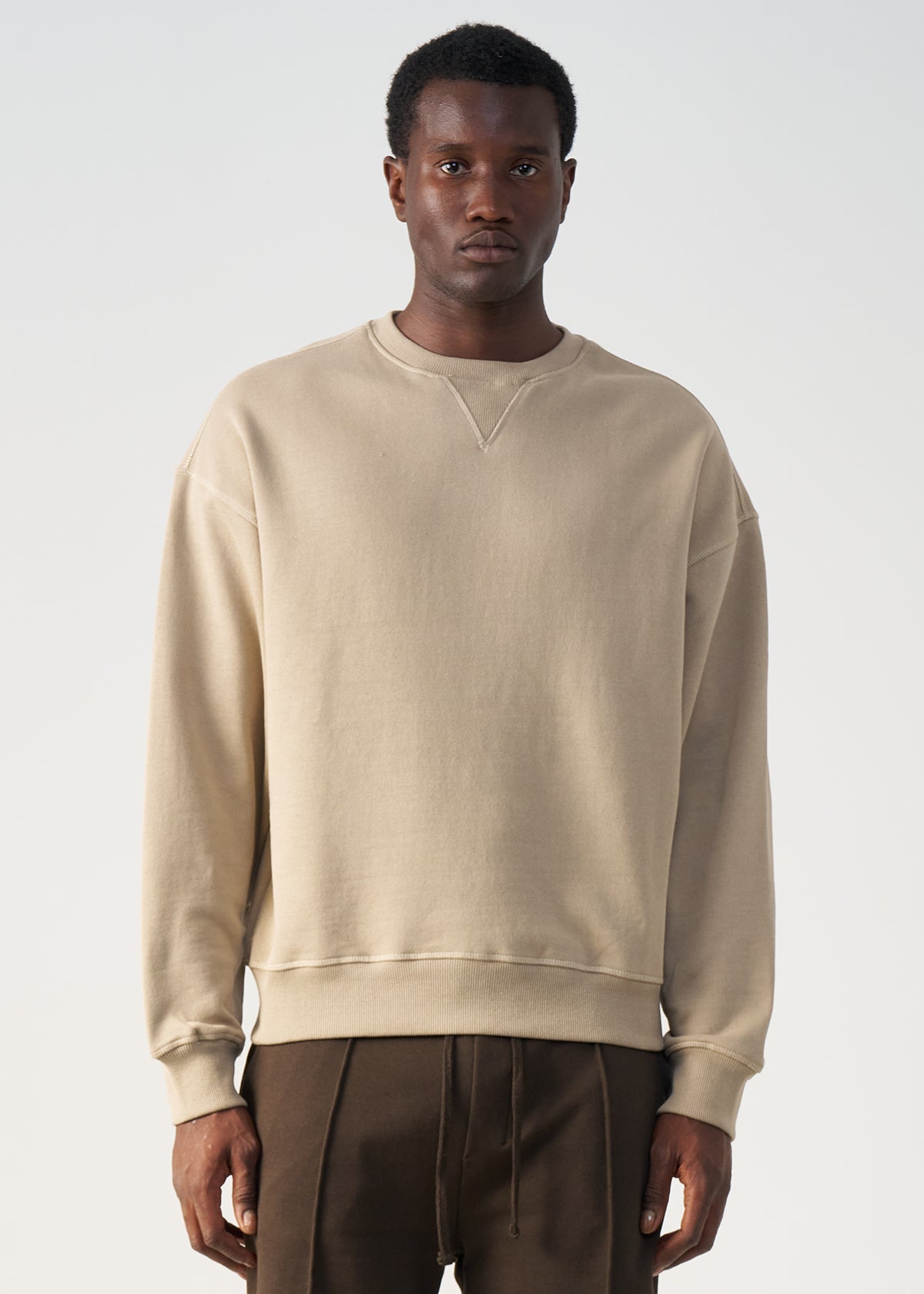 14 OZ Cropped Boxy Heavyweight Crewneck Sweatshirt