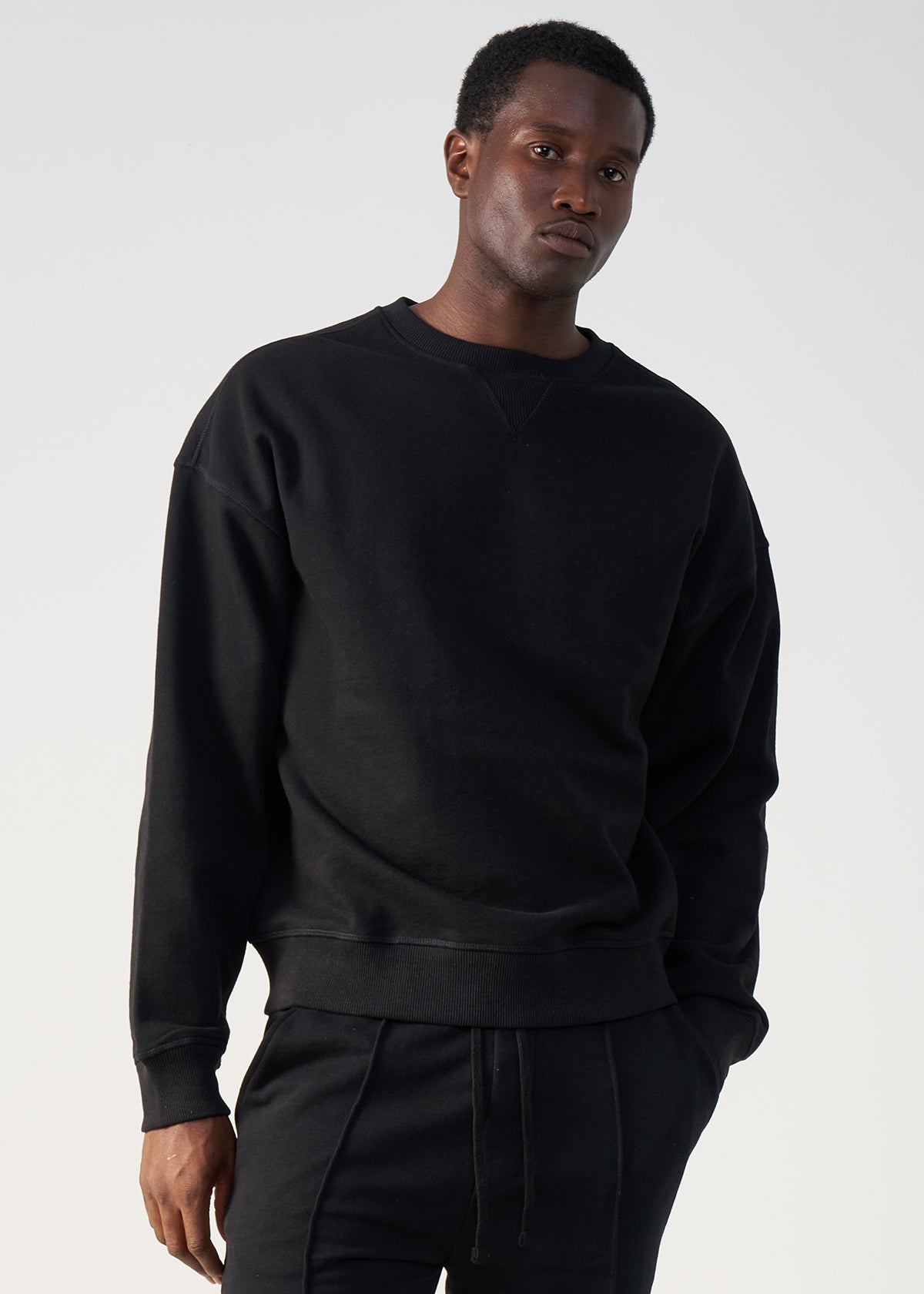 14 OZ Cropped Boxy Heavyweight Crewneck Sweatshirt