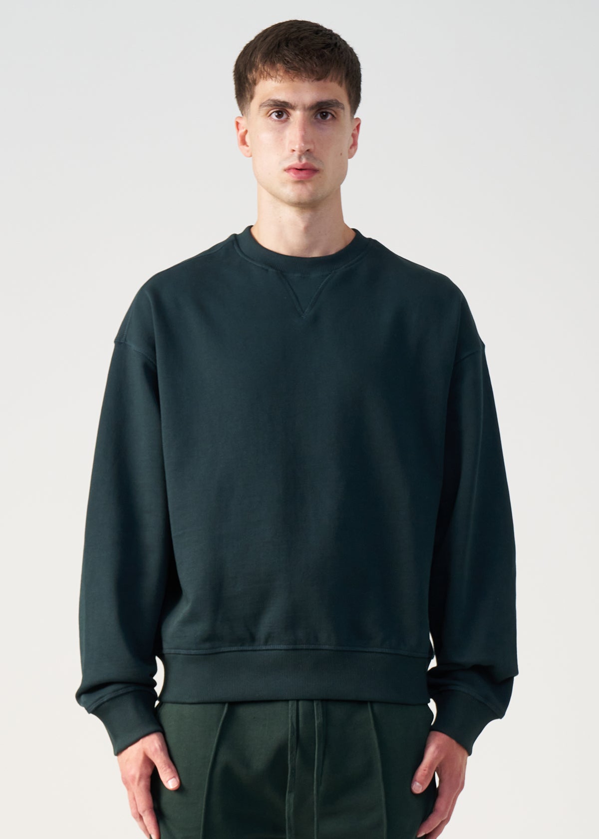 14 OZ Cropped Boxy Heavyweight Crewneck Sweatshirt