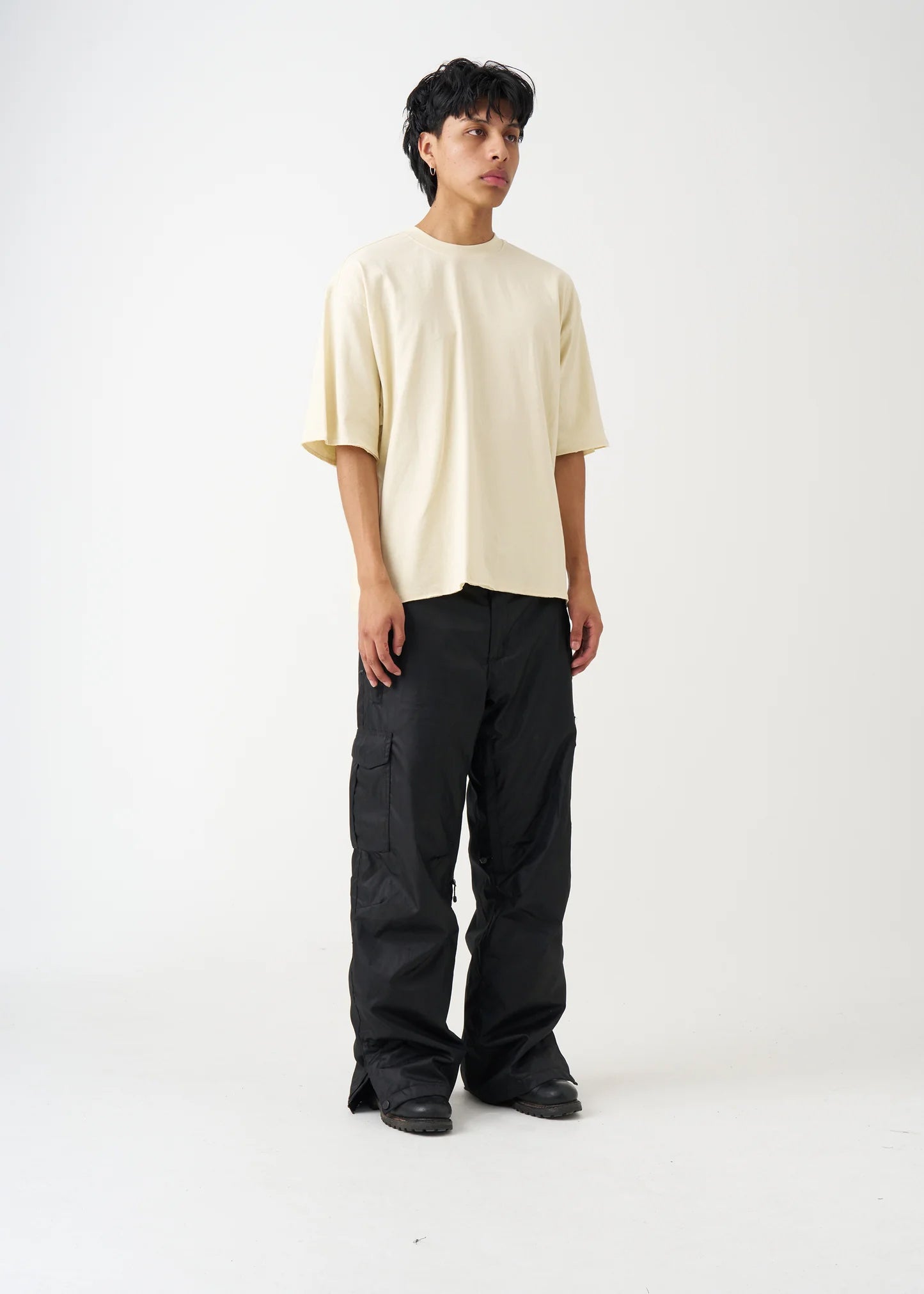 7 OZ Raw Edge Oversized Cropped T-Shirt