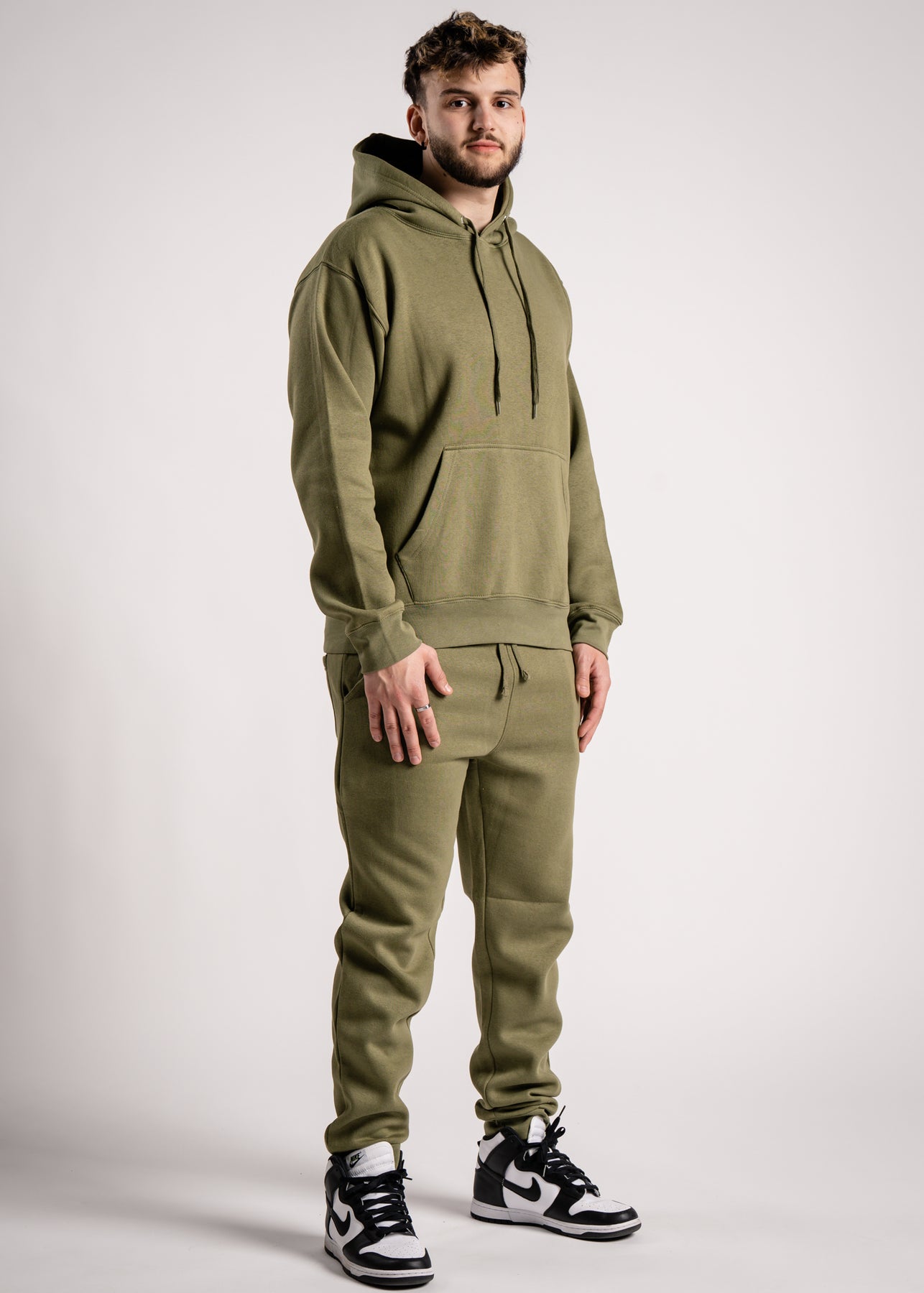 Wholesale Olive Green Heavy Blend Fleece Blank Hoodie - Large